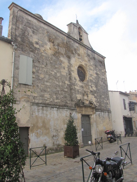 Deportes Rénovation Gard : Chapelle des pénitents blancs Aigues Morte - façade avant rénovation